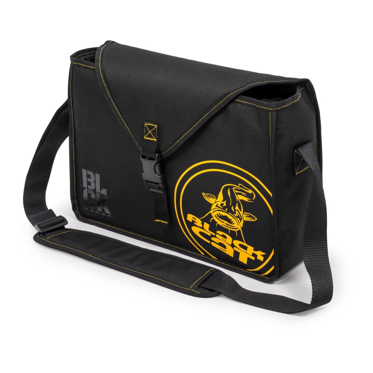 Black Cat BLCK Lure Carrier - Umhängetasche für Kunstköder