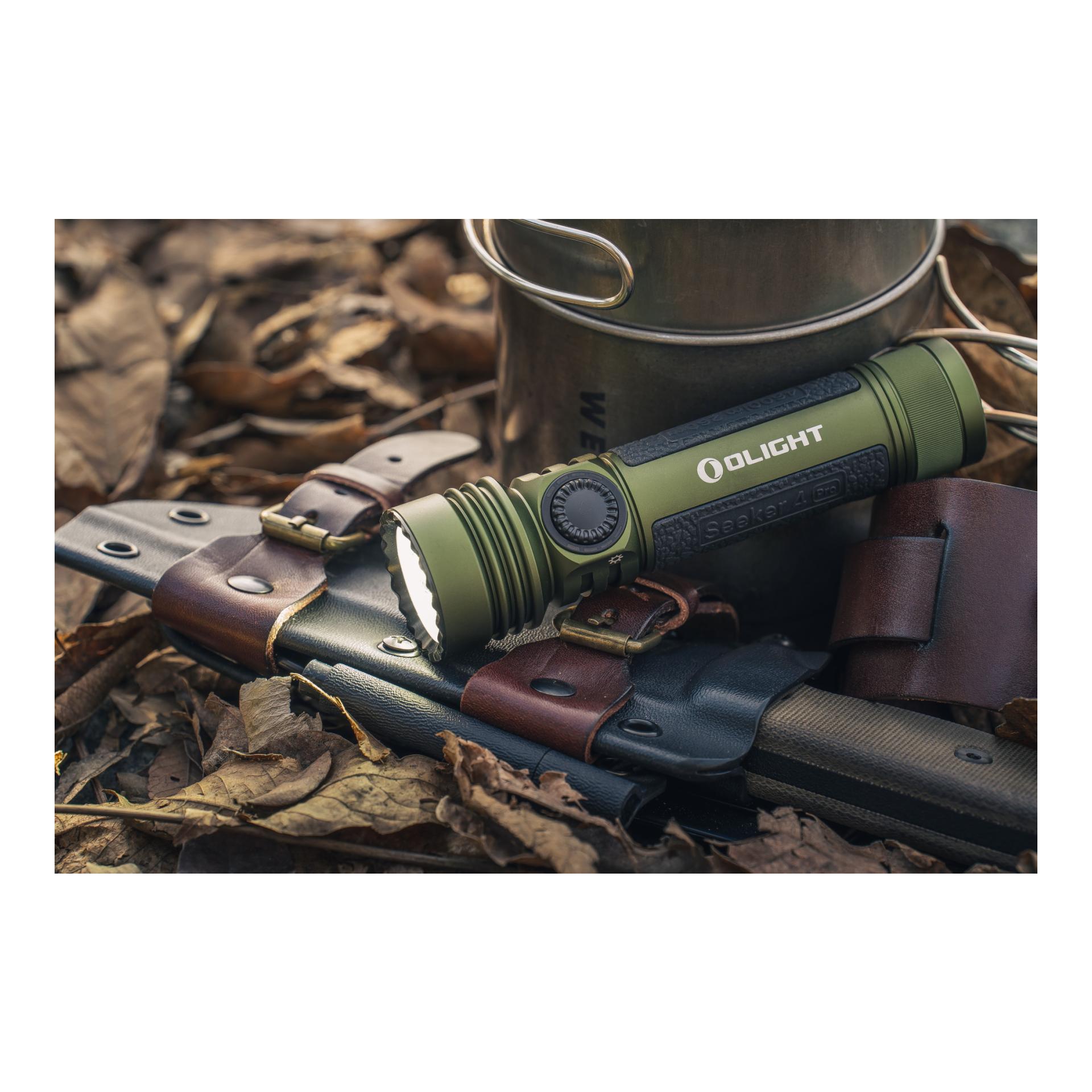 Olight Seeker 4 Pro - EDC Taschenlampe