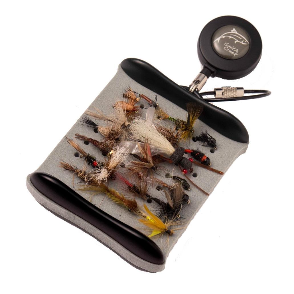 Middle Fork Fly Patch inkl. zinger - Halter für Fliegen