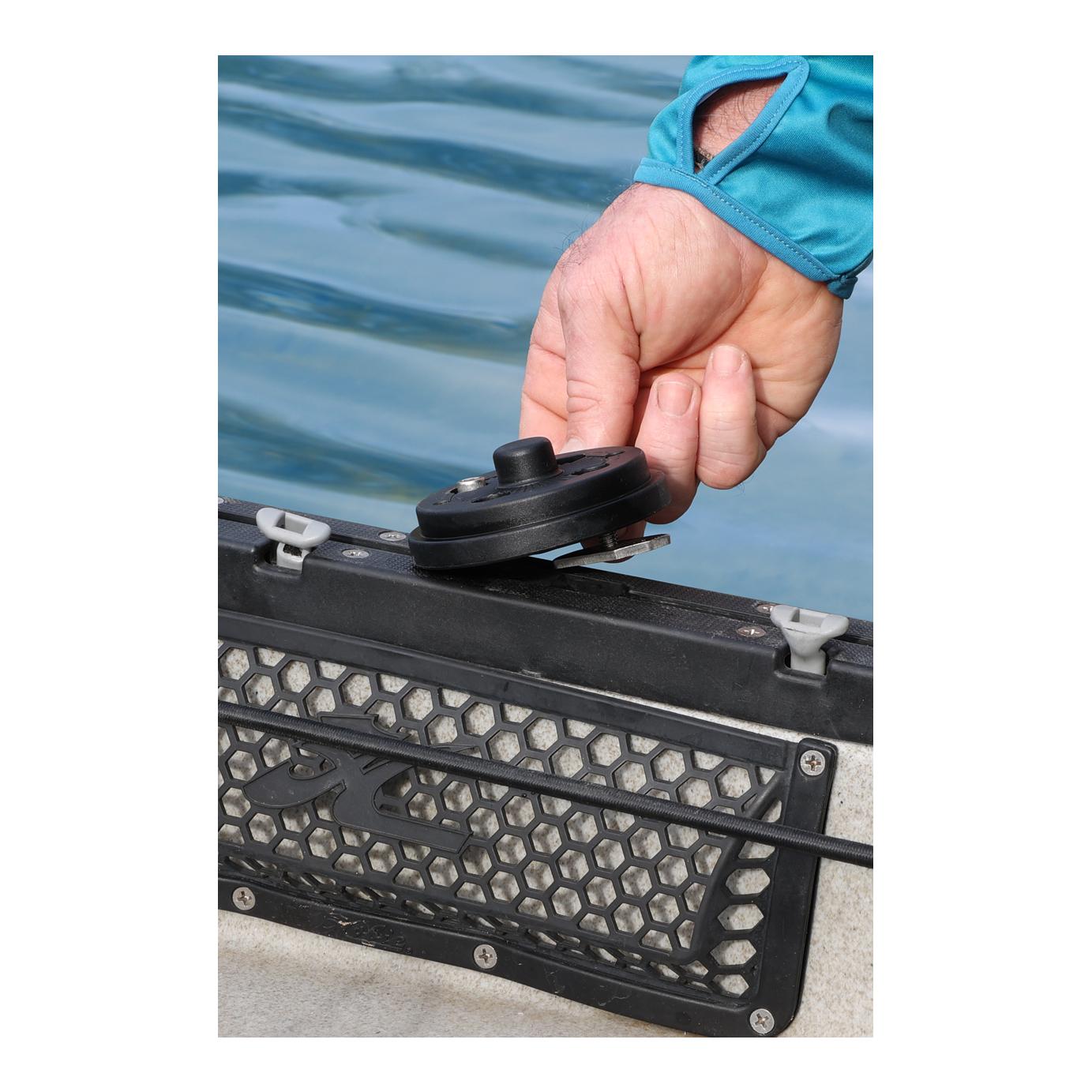 HEXX Kayak Track Mount	