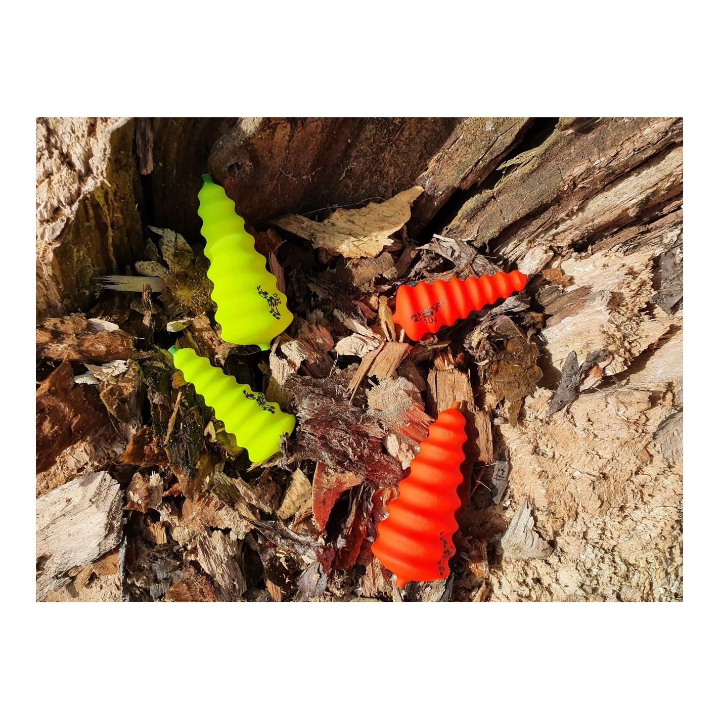 Black Cat U-Float Tree