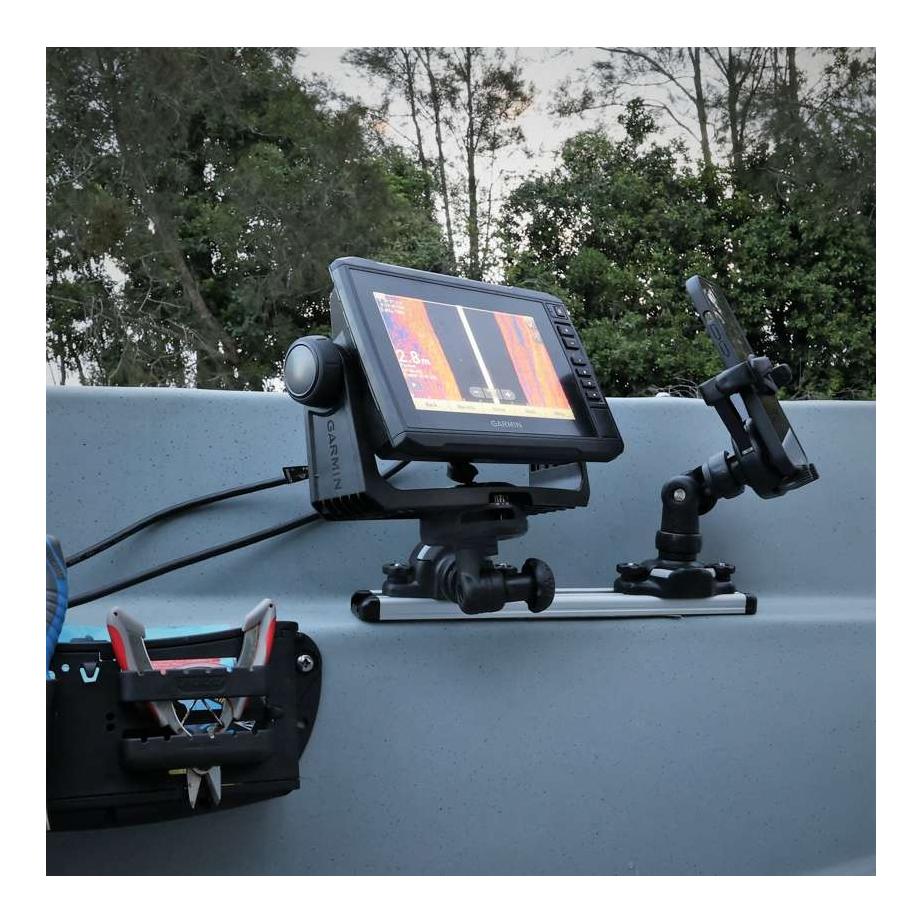 Garmin Fishfinder Mount R-Lock	