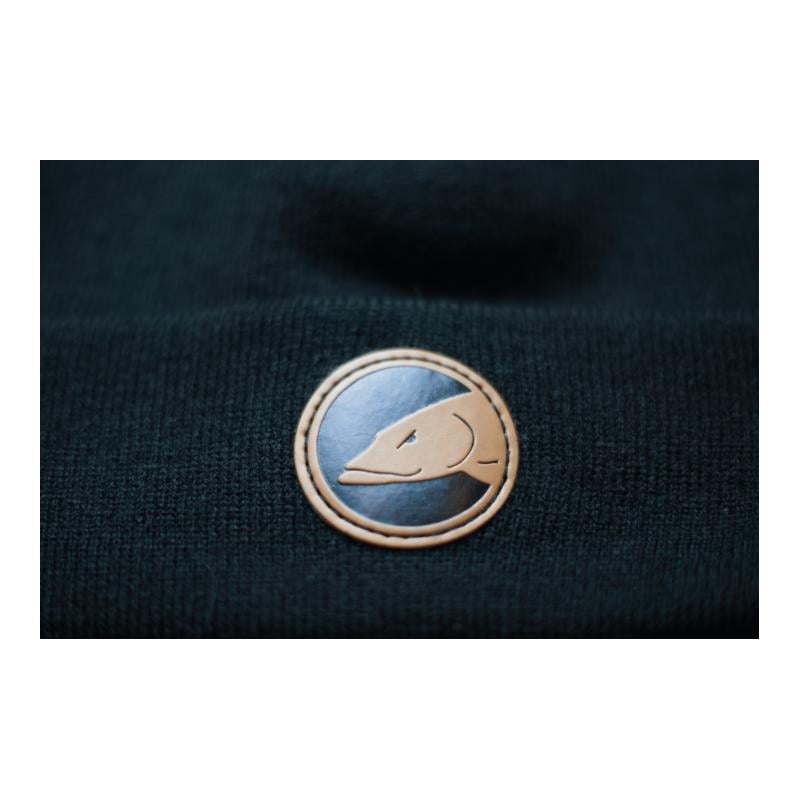 Beanie mit Lederlogo - Mütze